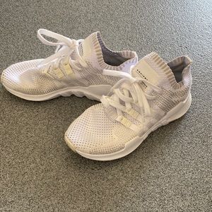 In great shape! White equipment adidas.